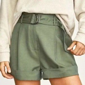 Elizabeth and James Carey Womens Paper Bag High Waist Shorts Olive Green size 10